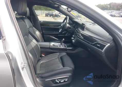 2016 BMW 750I xDrive из США, поврежденный, VIN WBA7F2C53GG419278